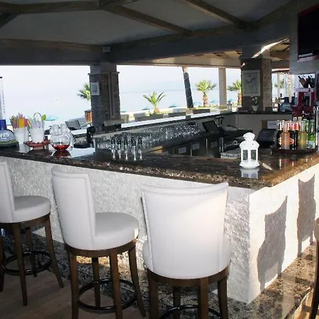 Mutlu Otel 3*