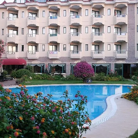 Mutlu Otel 3*