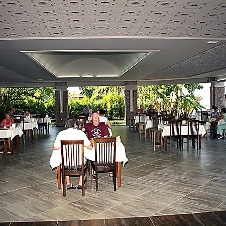 Mutlu Otel 3*
