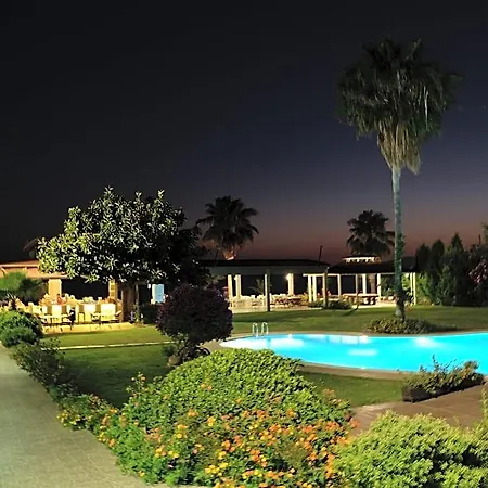 Otel Mutlu 3*
