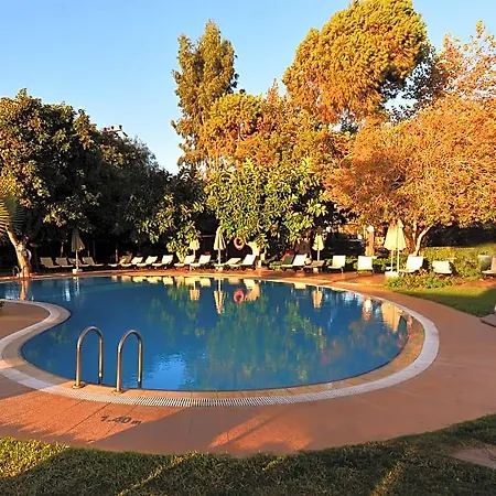 Mutlu Otel